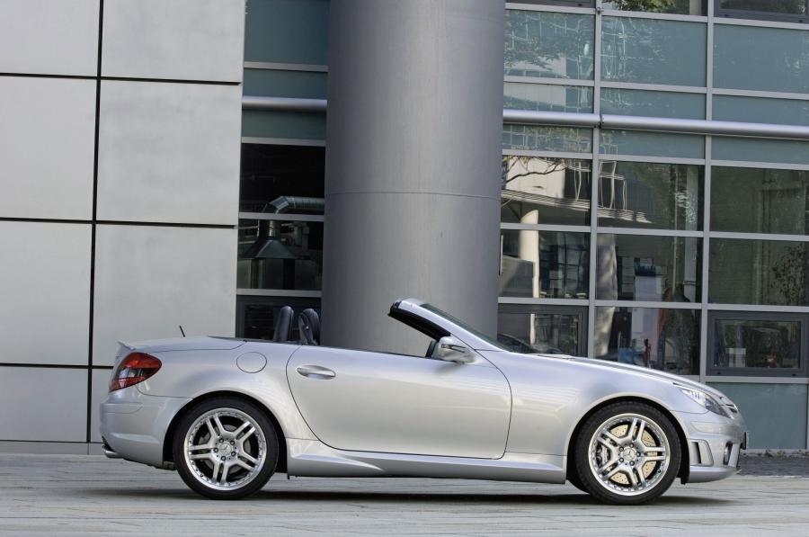  Mercedes-Benz SLK55 AMG 2008 года  (фото 33 из 77)